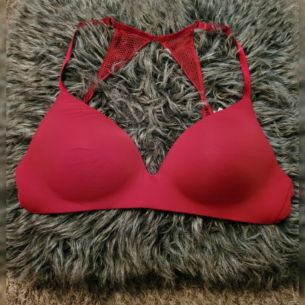 Victoria's Secret Razorback Bra 36B